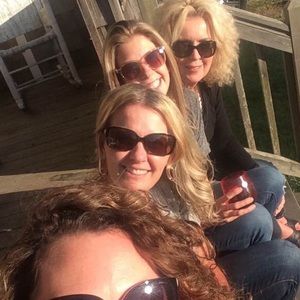 Meet your Posher, Kimberly